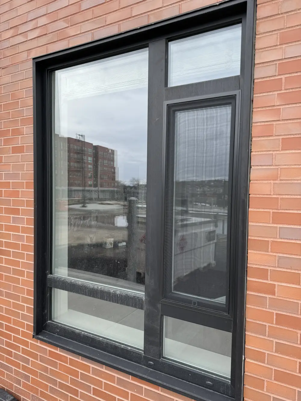 Commercial window